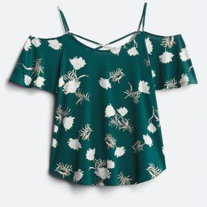 Stitch Fix: "Kaileigh" Valette Back Detail Cold Shoulder Knit Top - Medium